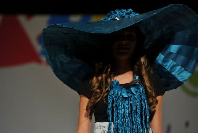 Costume Show: Radiance